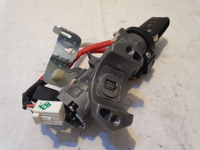 bontott KIA SPORTAGE Gyújtáskapcsoló Házzal