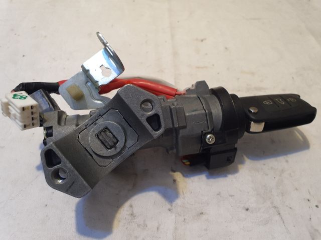 bontott KIA SPORTAGE Gyújtáskapcsoló Házzal