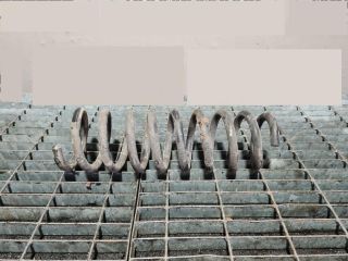 bontott KIA SPORTAGE Hátsó Rugó