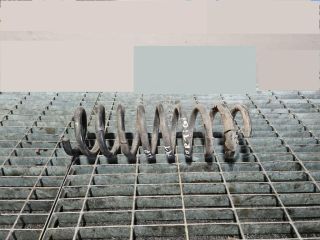 bontott KIA SPORTAGE Hátsó Rugó