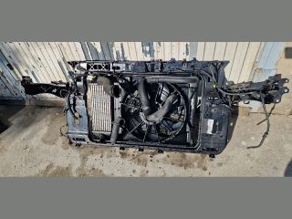 bontott KIA SPORTAGE Komplett Homlokfal (Részeivel)