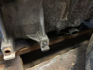 bontott KIA SPORTAGE Motor (Fűzött blokk hengerfejjel)