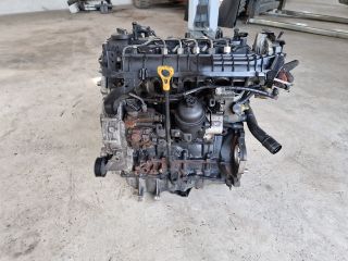 bontott KIA SPORTAGE Motor (Fűzött blokk hengerfejjel)