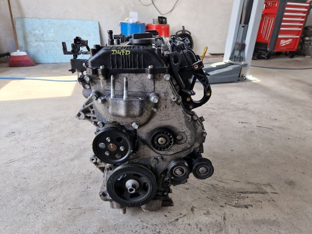 bontott KIA SPORTAGE Motor (Fűzött blokk hengerfejjel)