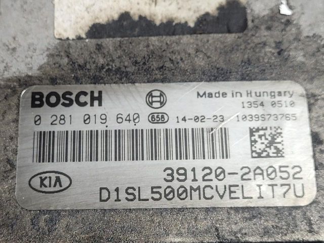 bontott KIA SPORTAGE Motorvezérlő