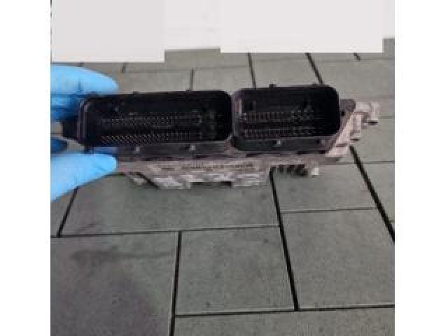 bontott KIA SPORTAGE Motorvezérlő