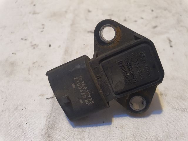 bontott KIA SPORTAGE Szívócső Nyomásérzékelő