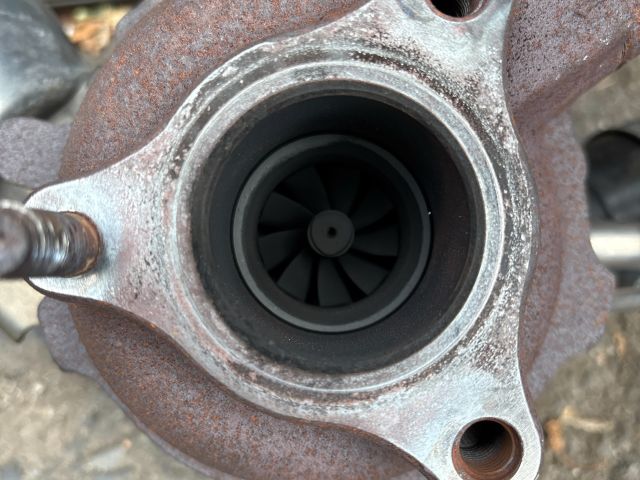 bontott KIA SPORTAGE Turbó