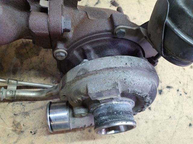 bontott KIA SPORTAGE Turbó