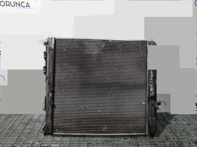bontott KIA SPORTAGE Vízhűtő Radiátor (Klímás)