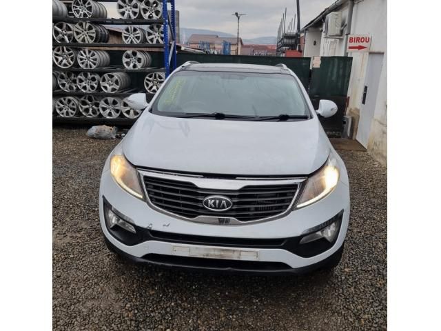 bontott KIA SPORTAGE Vízhűtő Radiátor (Klímás)