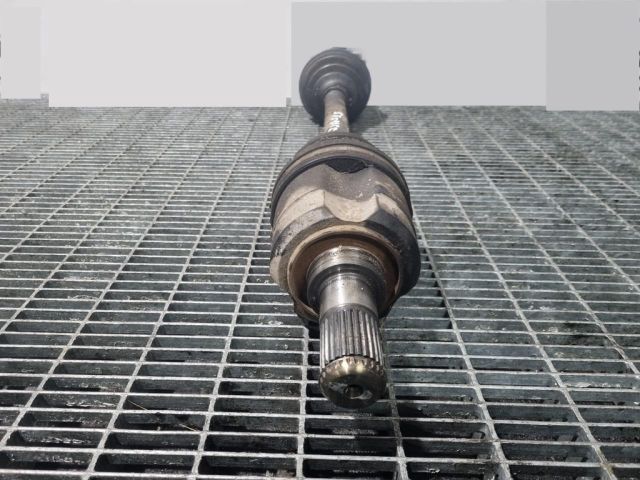 bontott KIA SPORTAGE Bal Féltengely