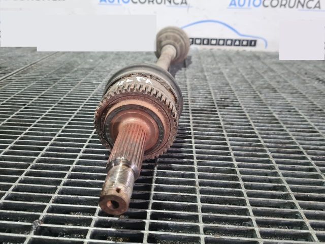 bontott KIA SPORTAGE Bal Féltengely