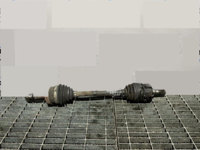 bontott KIA SPORTAGE Bal Féltengely