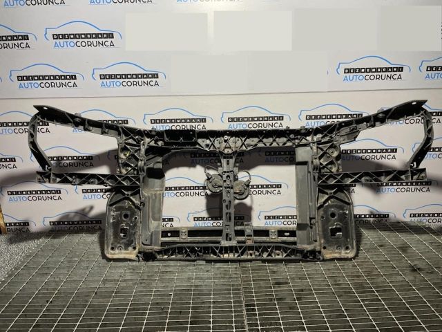 bontott KIA SPORTAGE Homlokfal (Üres lemez)