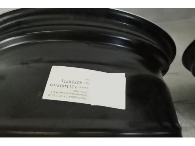 bontott KIA SPORTAGE Homlokfal (Üres lemez)