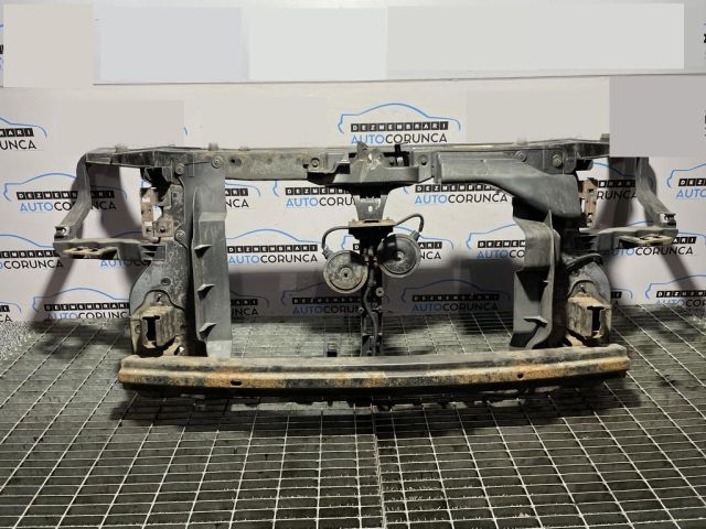 bontott KIA SPORTAGE Homlokfal (Üres lemez)