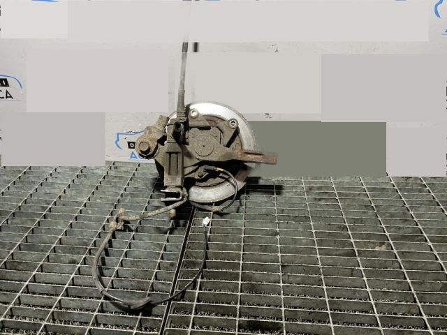 bontott KIA SPORTAGE Jobb hátsó Csonkállvány