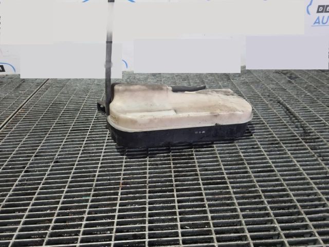 bontott KIA SPORTAGE Kiegyenlítő Tartály