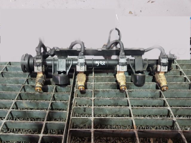 bontott KIA SPORTAGE Közösnyomócső