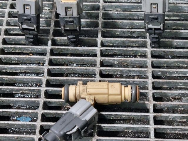 bontott KIA SPORTAGE Porlasztó (1 db)