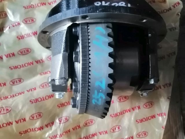 bontott KIA SPORTAGE Hátsó Differenciálmű