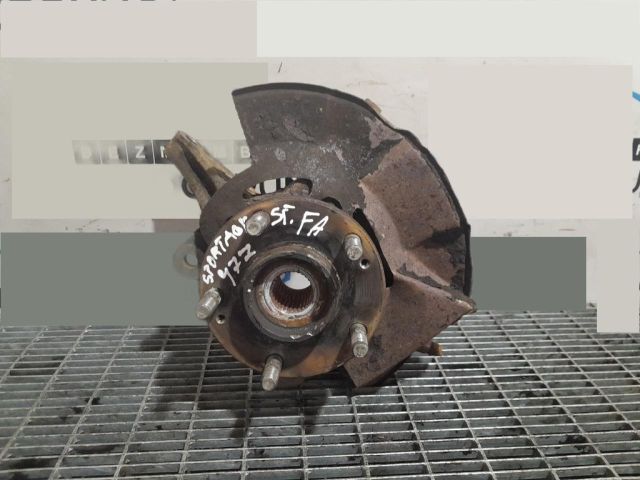 bontott KIA SPORTAGE Bal első Csonkállvány