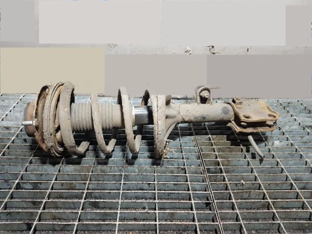 bontott KIA SPORTAGE Bal első Lengéscsillapító