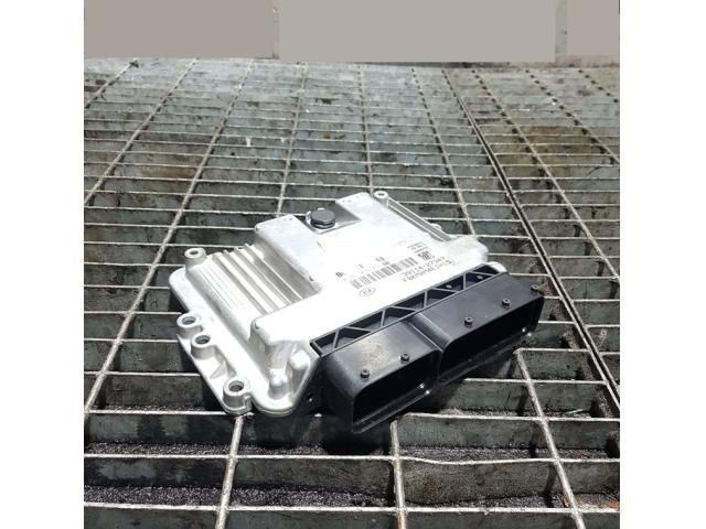 bontott KIA SPORTAGE Motorvezérlő