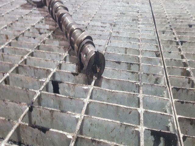 bontott KIA SPORTAGE Vezérműtengely (Magában)