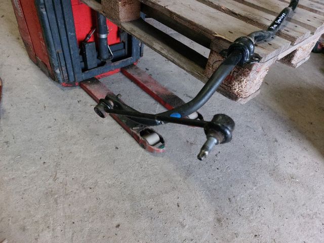 bontott KIA SPORTAGE Első Vízszintes Stabilizátor Rúd