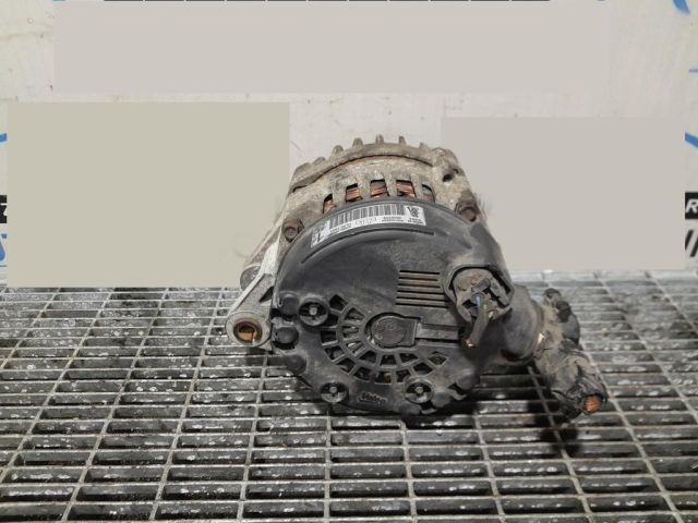 bontott KIA SPORTAGE Generátor