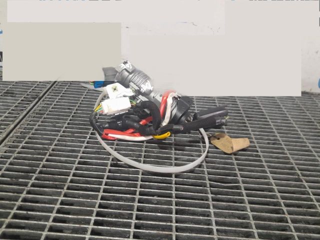 bontott KIA SPORTAGE Gyújtáskapcsoló