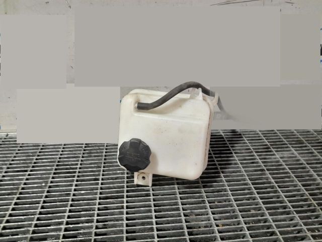 bontott KIA SPORTAGE Kiegyenlítő Tartály