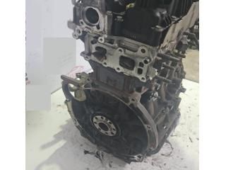 bontott KIA SPORTAGE Motor (Fűzött blokk hengerfejjel)
