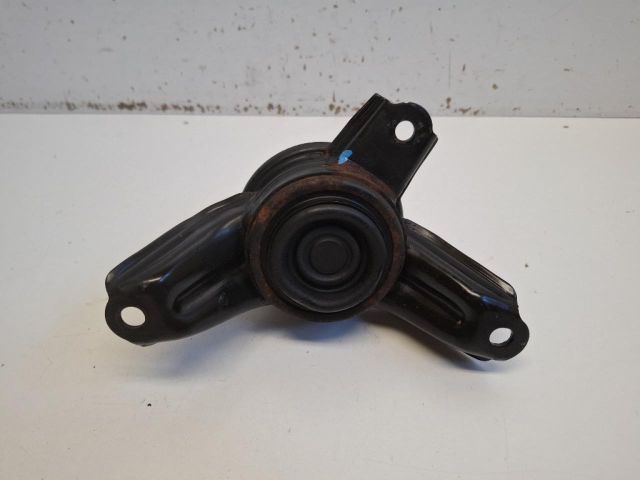 bontott KIA SPORTAGE Motor Tartó Bak (Pozíciófüggetlen)