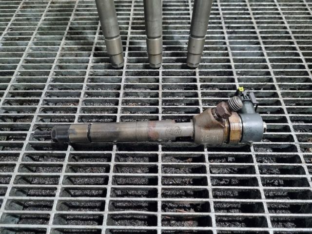 bontott KIA SPORTAGE Porlasztó (1 db)