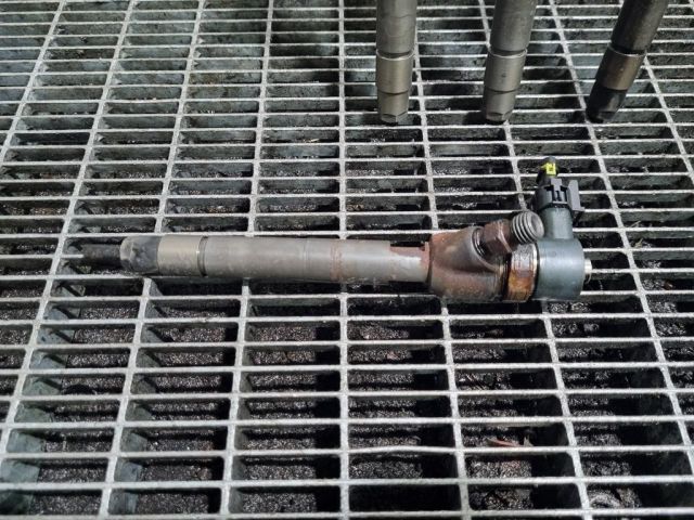 bontott KIA SPORTAGE Porlasztó (1 db)