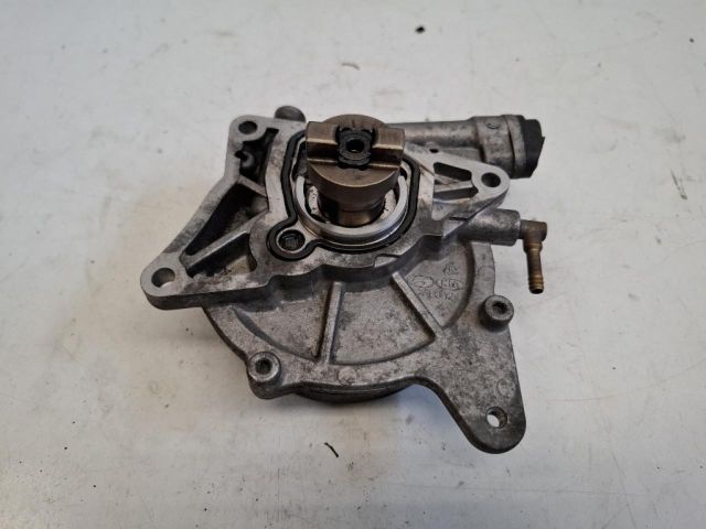 bontott KIA SPORTAGE Vákumpumpa