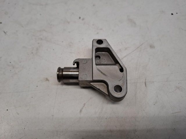 bontott KIA SPORTAGE Vezérlés Lánc / Szíj Feszítő Görgő