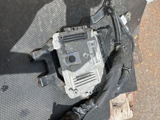 bontott KIA SPORTAGE Motorvezérlő