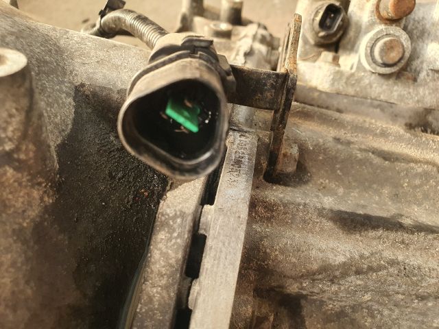 bontott KIA SPORTAGE Váltó (Mechanikus)