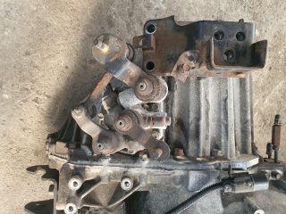 bontott KIA SPORTAGE Váltó (Mechanikus)