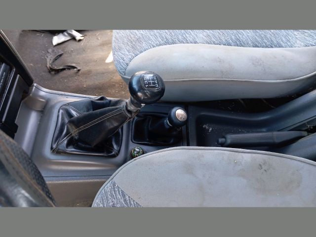 bontott KIA SPORTAGE Jobb hátsó Lengéscsillapító