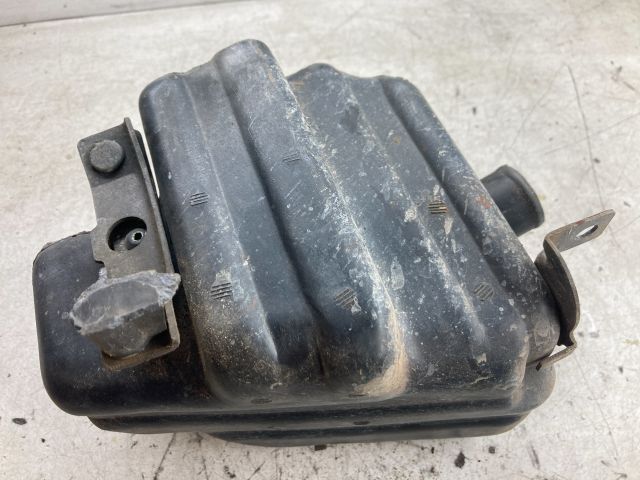 bontott KIA SPORTAGE Rezonátor