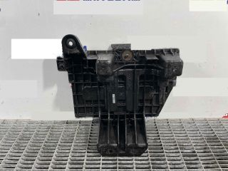 bontott KIA SPORTAGE Akkumulátor Tartó