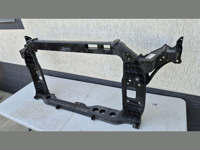 bontott KIA SPORTAGE Alsó Kereszttartó