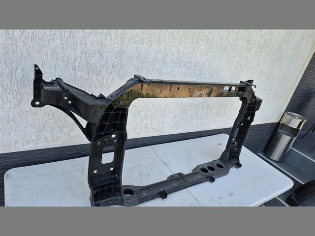 bontott KIA SPORTAGE Alsó Kereszttartó