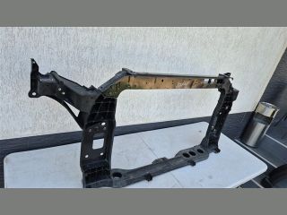 bontott KIA SPORTAGE Alsó Kereszttartó