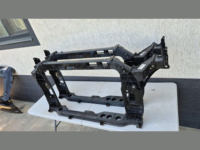 bontott KIA SPORTAGE Alsó Kereszttartó